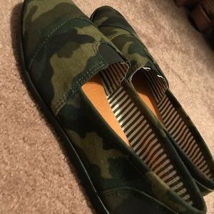 Forever camo shoes